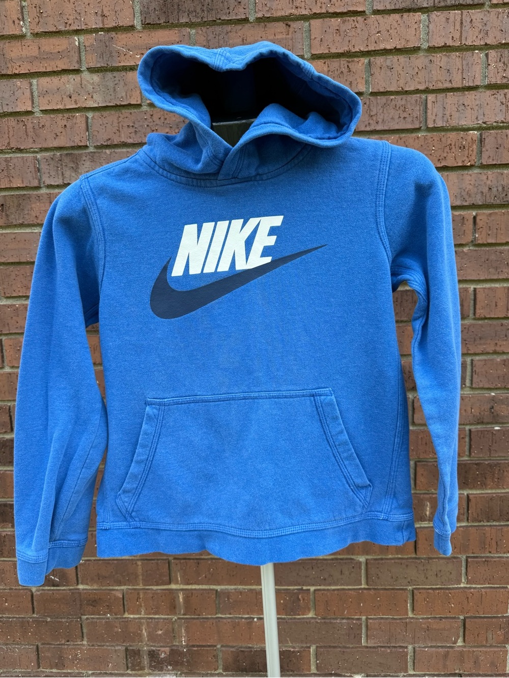 Nike Boys Club Fleece Pullover Hoodie Blue Size Large Youth Graphic Swoosh GUC